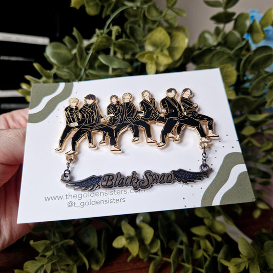 Black Swan pin