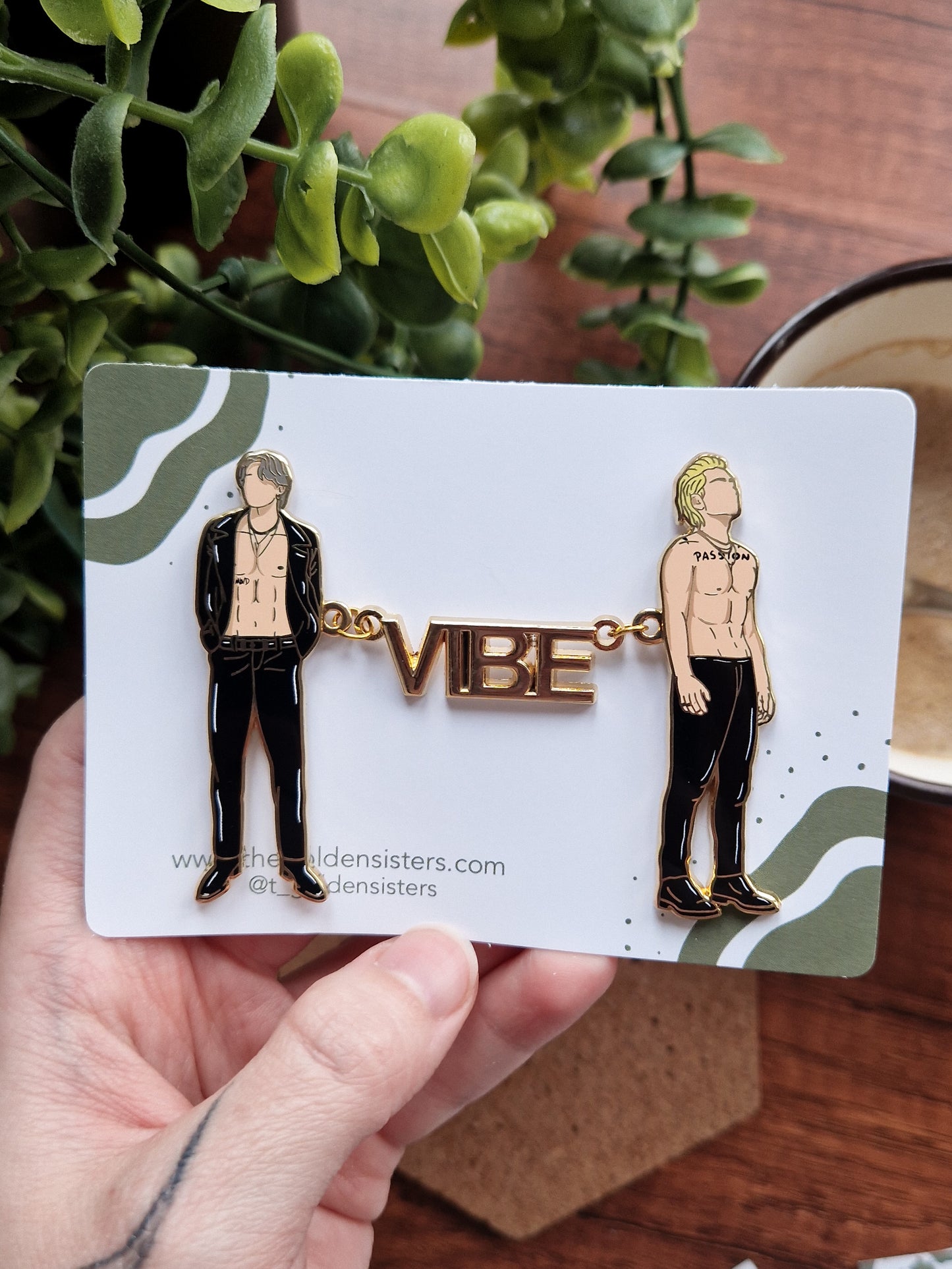 VIBE Jimin & Taeyang pin