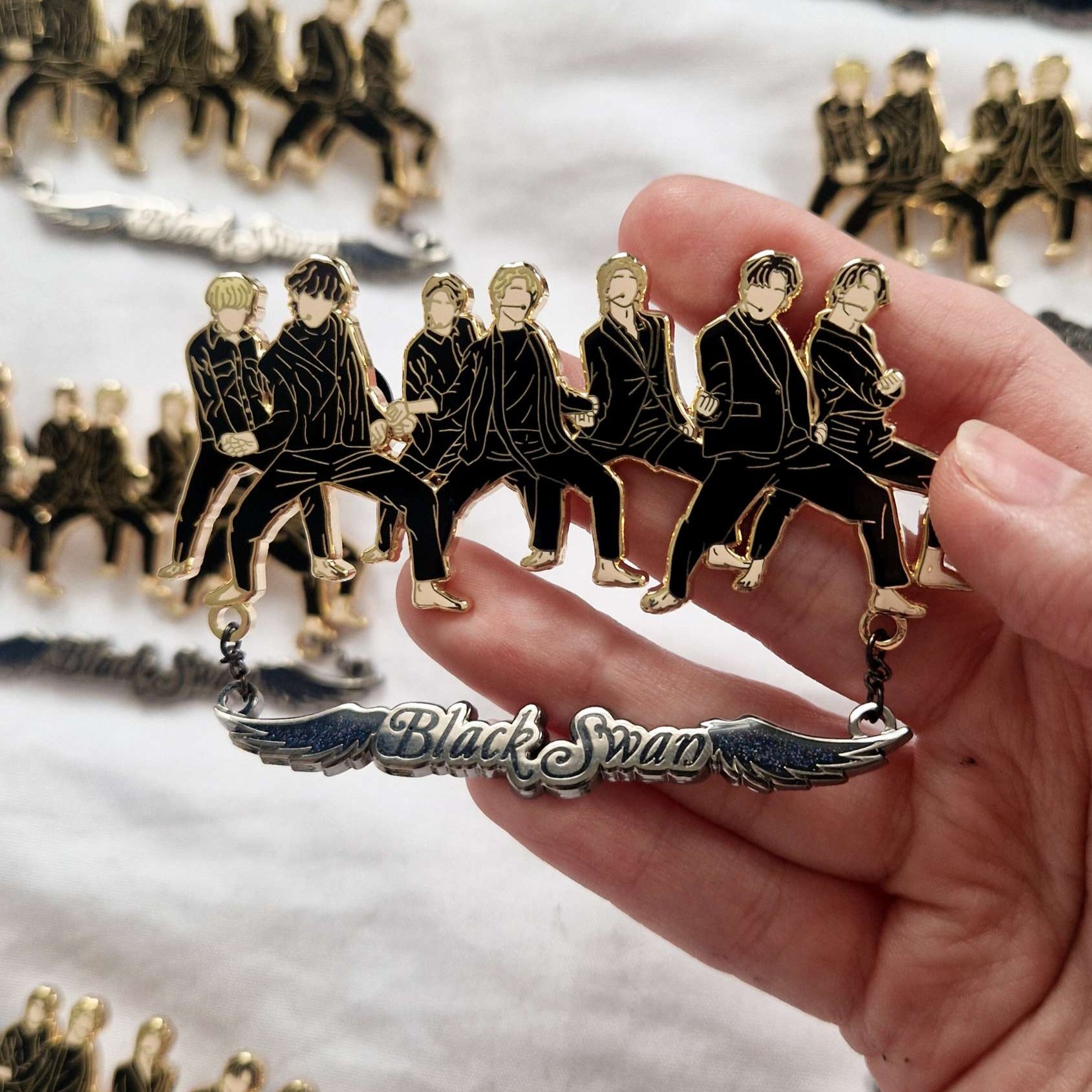 Black Swan pin image 3
