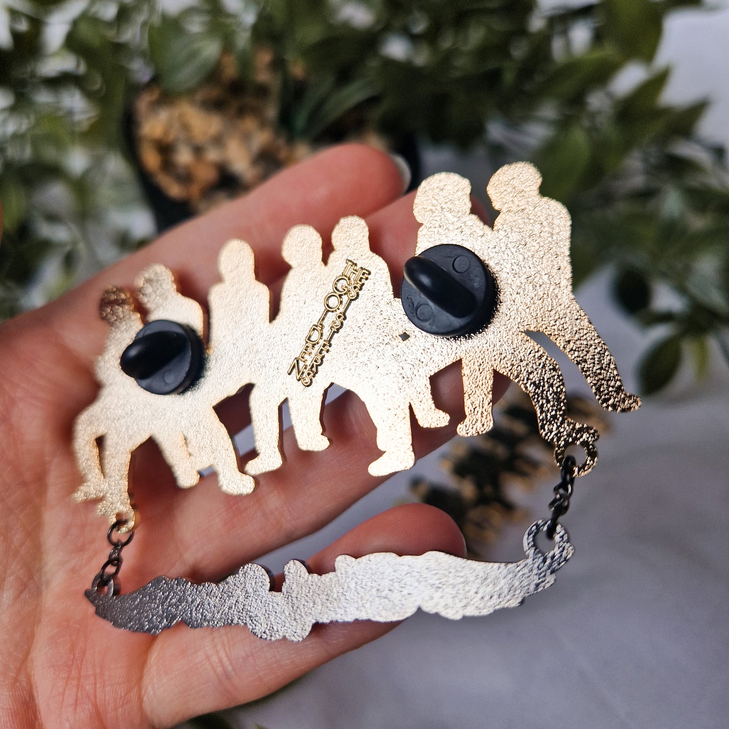Black Swan pin image 5