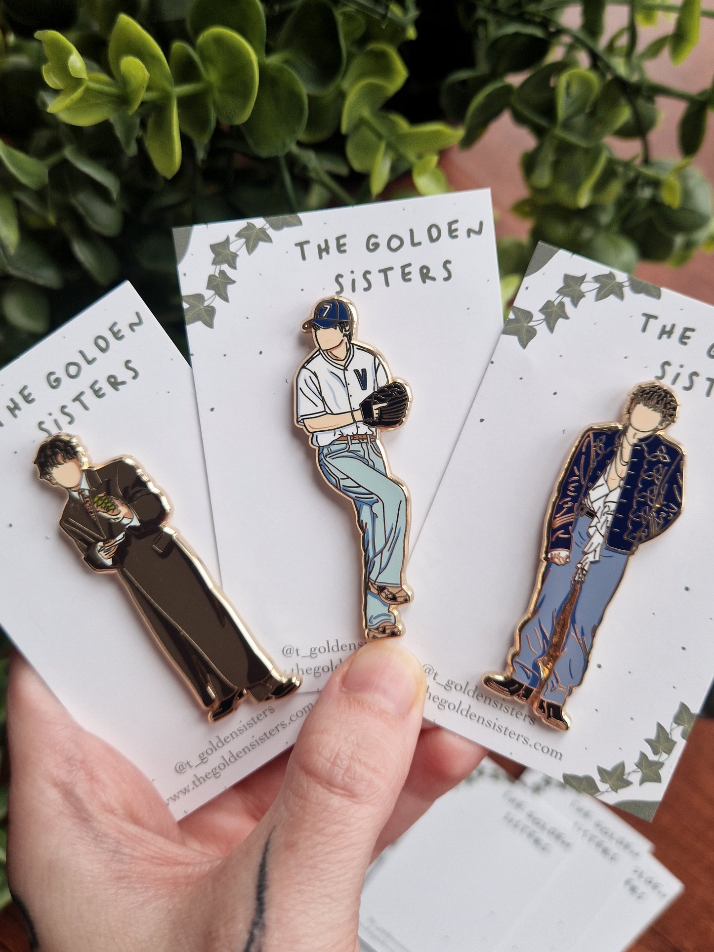 Taehyung pins