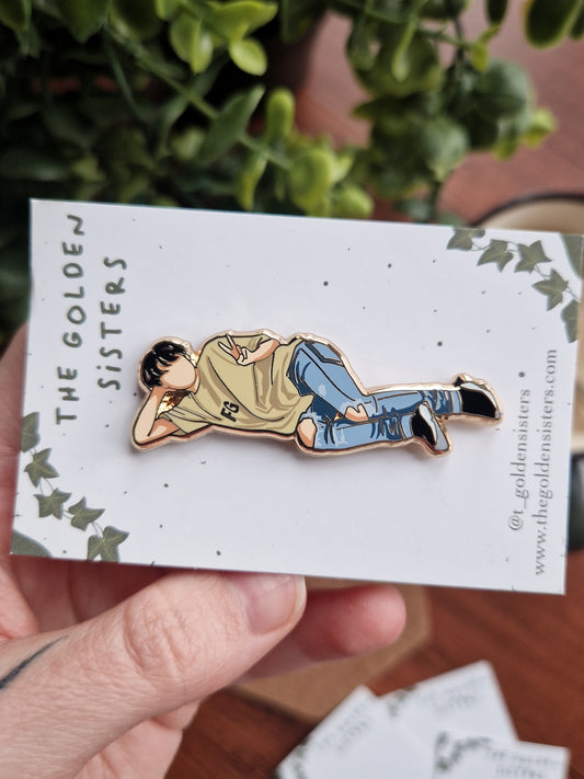 French girl Yoongi pin